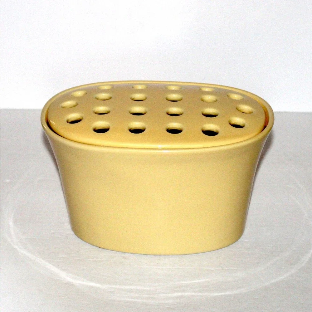 Southern Living Ceramic Pot Vase Flower Frog Lid Hospitality Butter Yellow